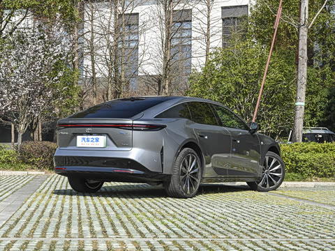 2026�� 710 Ultra�����״��