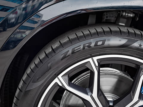 2026�� xDrive40i ������ M�˶���װ
