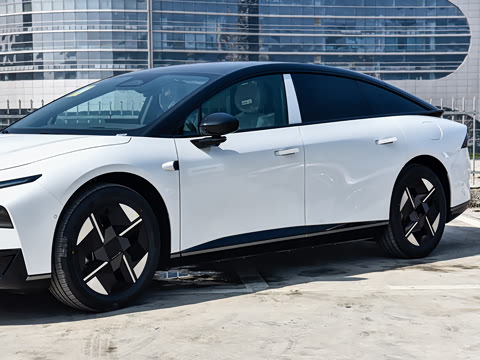 2026�� ���� 1550 Max �콢��