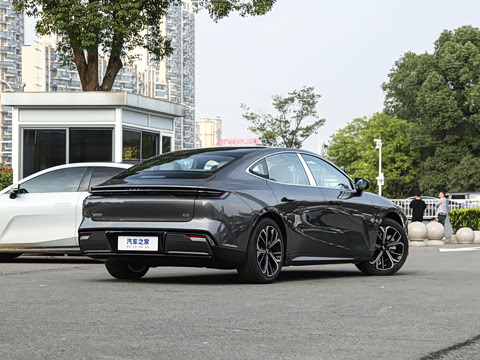 2025�� 610km ������