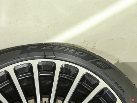 2025�� ���� Ultra ����������