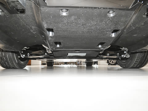 2026�� eDrive 40L M�˶���װ