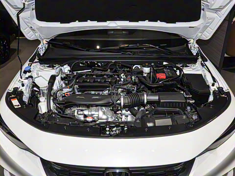 2025�� 240TURBO �ֶ����ٰ�