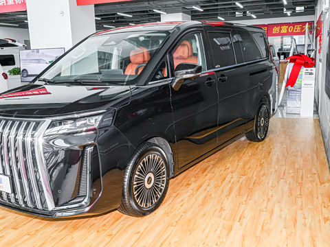 2026�� ���̰� 230�콢�� 7��