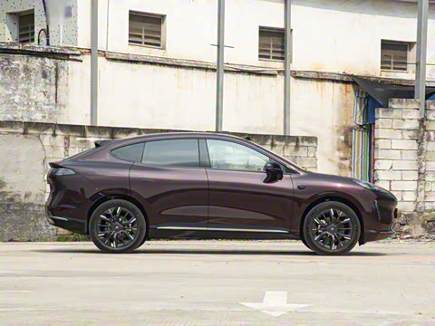 2025�� 670 Max��