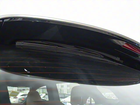 2026�� 300 ����������