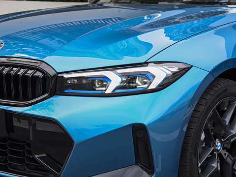 2026�� 330Li ������ M�˶���ҹ��װ