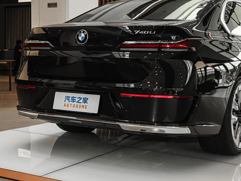 2026�� 740Li ������ ������װ