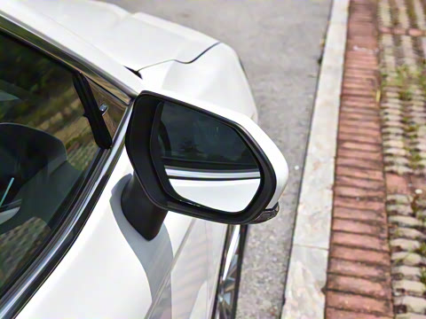 2026�� ˫�� 2.0HE ��Ӣ��