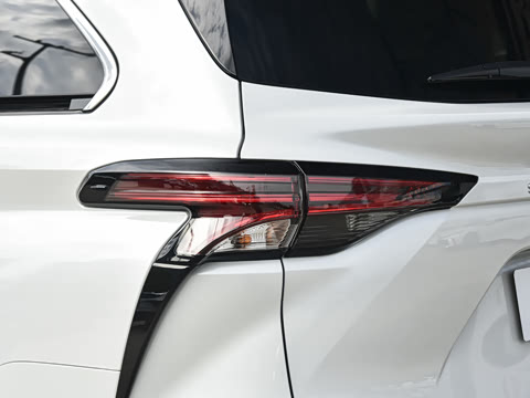 2027�� 2.5L ˫������������