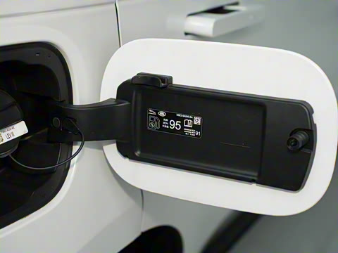 2024�� 4.4 V8 SV���ٴ����ӳ��� 4��