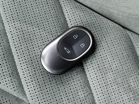 2026�� ��Ȼ�澳�� 100kWh Touring