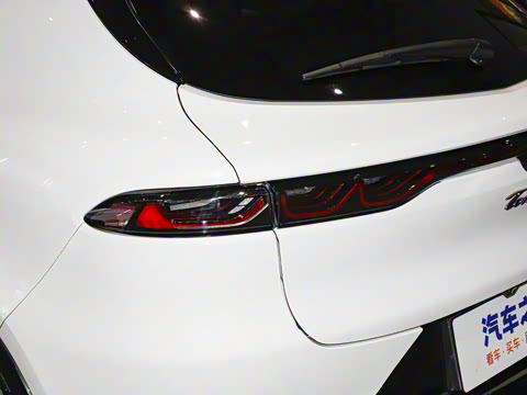 2024�� 2.0T 268HP AWD Veloce������