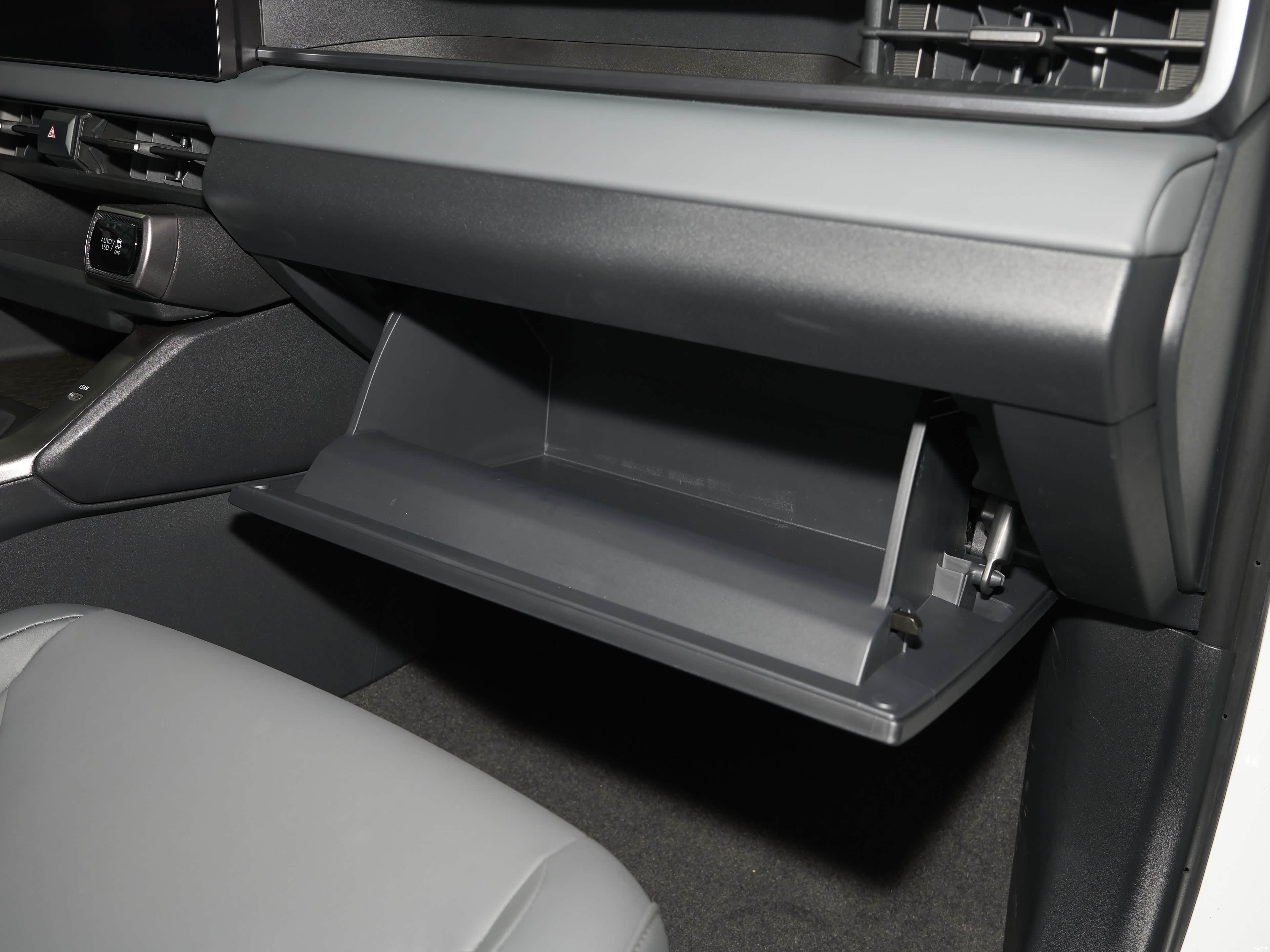 RAV4荣放 2026款 双擎 2.0L 两驱探野版 丰田 39/39张图片大全_汽车内饰图库-汽车之家