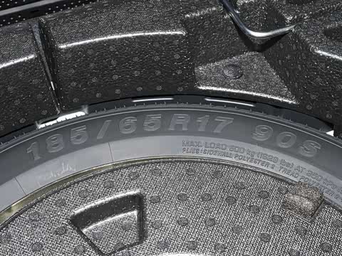 2026�� 2.5i AWD��Ӣ��EyeSight