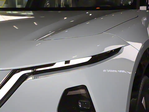 2025�� ����200 Pro