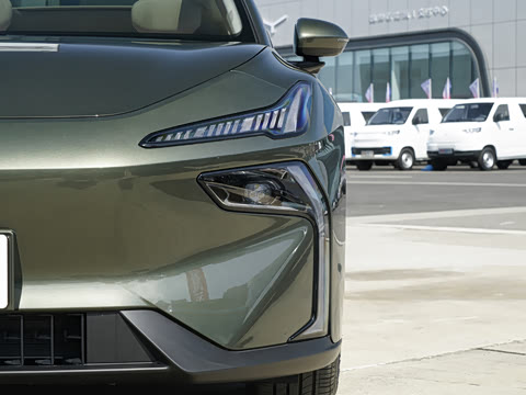 2026�� ���� 565 Plus