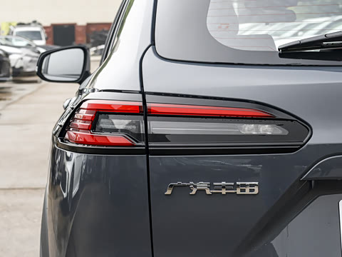 2026�� 2.0L ���ܵ��˫�� ������