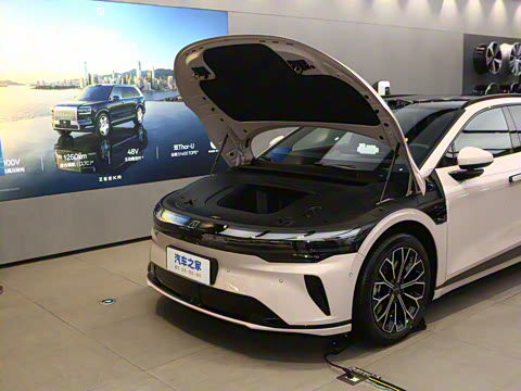 2025 Ǽݰ 75kWh