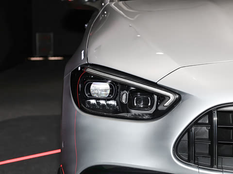 2026�� AMG C 43 4MATIC