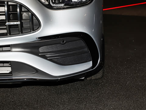 2026�� AMG C 43 4MATIC