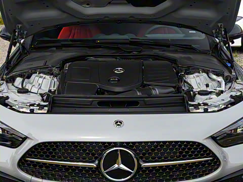 2026�� CLE 300 4MATIC �����ͽ��ܳ�