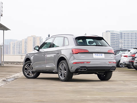 2026�� 45�����ذ� 40 TFSI ����������