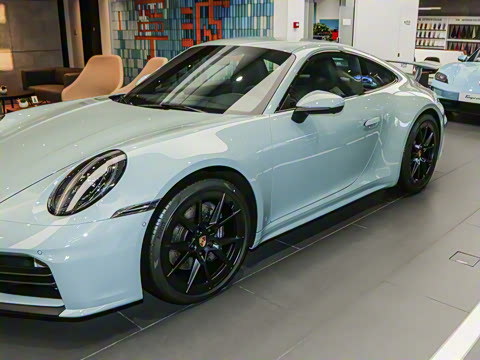 2026�� Carrera 3.0T