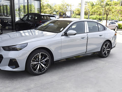 2026�� 530i ������ M�˶���װ