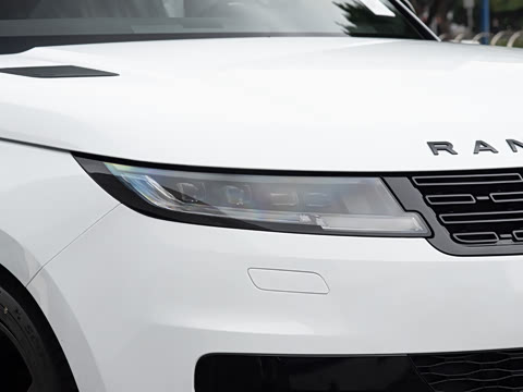 2026�� 400PS Dynamic SE