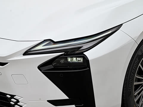 2026�� 300h