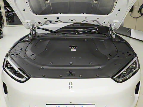 2025�� ����   Ultra ������