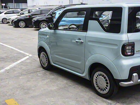 2025�� ������