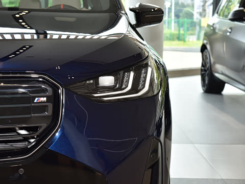 2026�� M50 xDrive