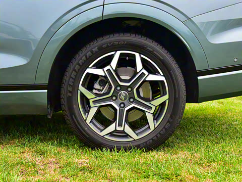 2026�� 220km �콢�� 5��