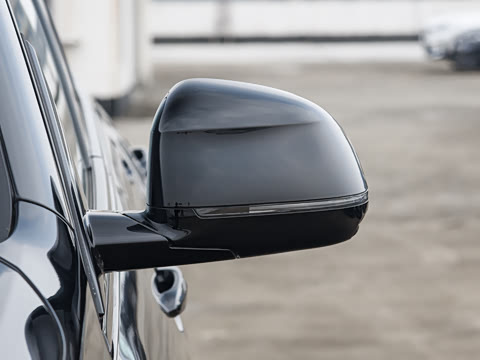 2026�� �Ŀ� xDrive 30Li ������M�˶���ҹ��װ