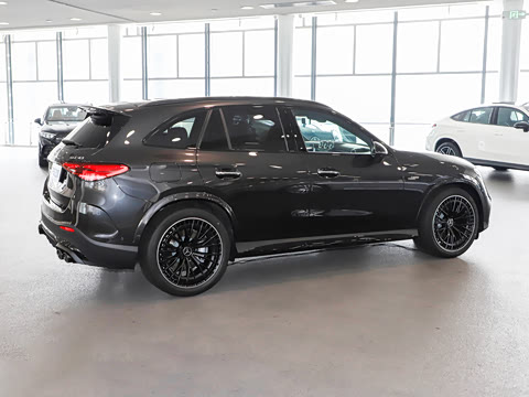 2026�� �Ŀ� AMG GLC 43 4MATIC