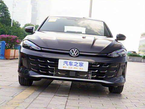 2026�� ���L 300TSI ��а�