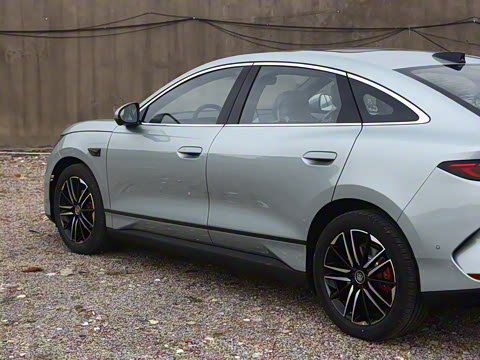 2025�� EV 545KM������