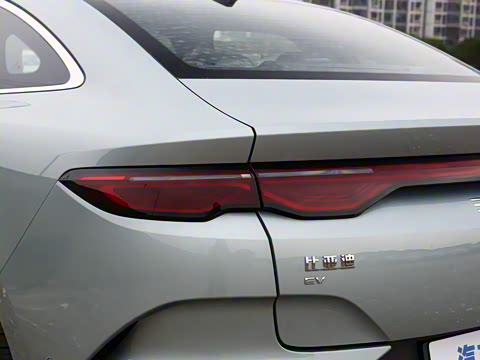 2025�� EV 545KM������