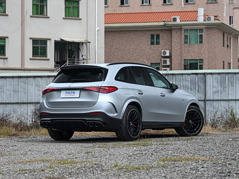 2026�� �Ŀ� AMG GLC 43 4MATIC