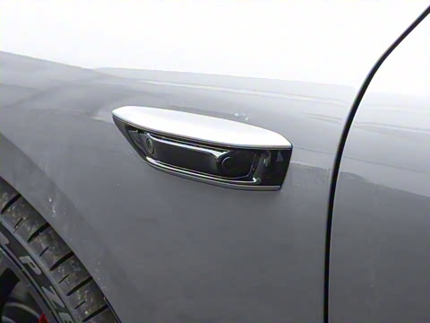 2026�� TFSI quattro 150kW �׷�������