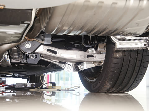 2025�� 2.0T P250 ��������������