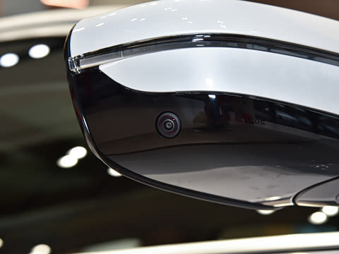 2026�� �Ŀ� eDrive 35 L