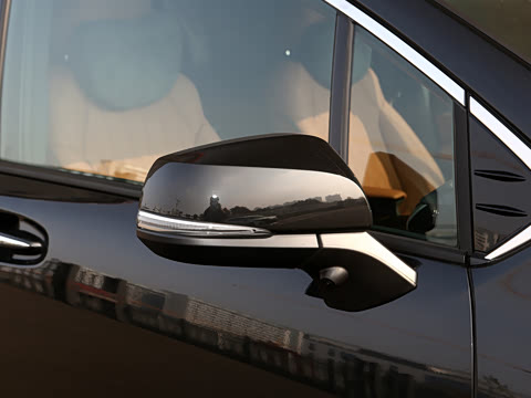 2026�� 2.5L �߶���