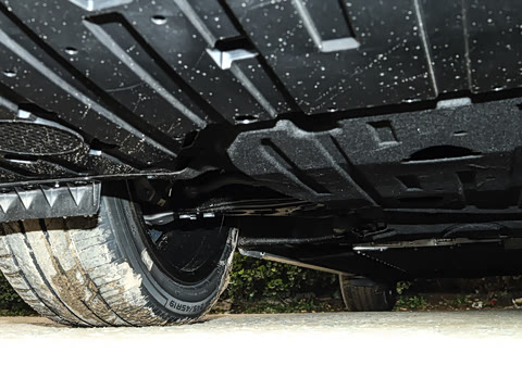 2026�� 225km EM-i Զ�����ǺӰ�