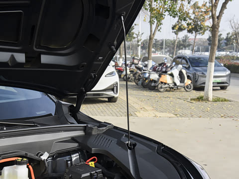 2026�� ���� 1215 Ԫ�����а�