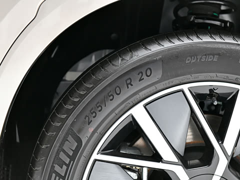 2025�� Ǭ�� UItra 5��