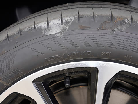 2026�� 2.0T �˶���