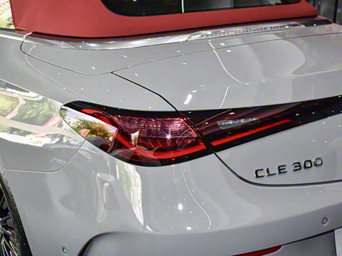 2025�� CLE 300 4MATIC ������ܳ�